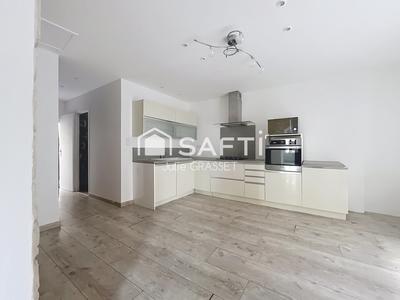 Maison - 105 m² - 5 pièces