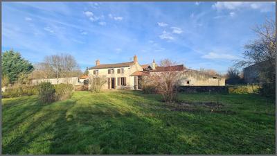 Maison de campagne - 157 m² - 9 pièces