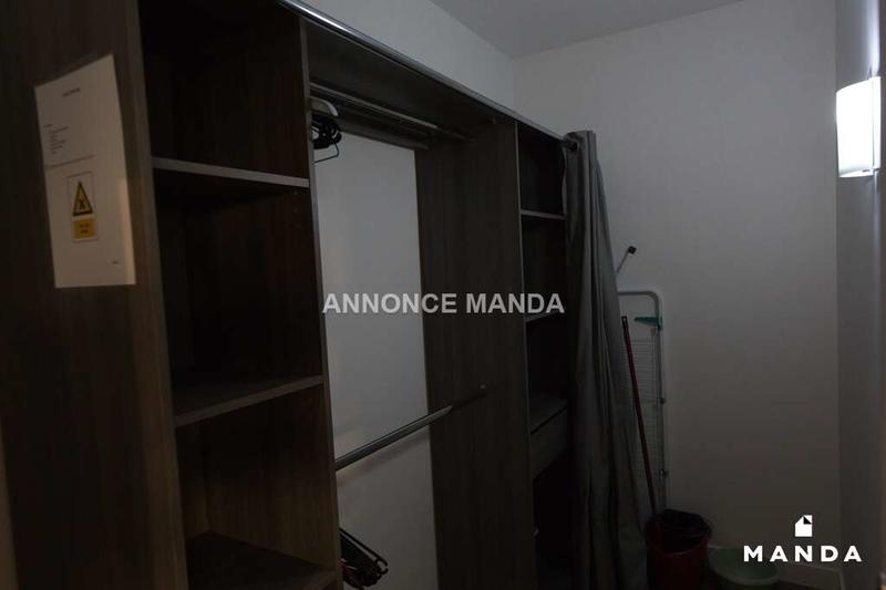 Chambre - 11 m² - 5 pièces