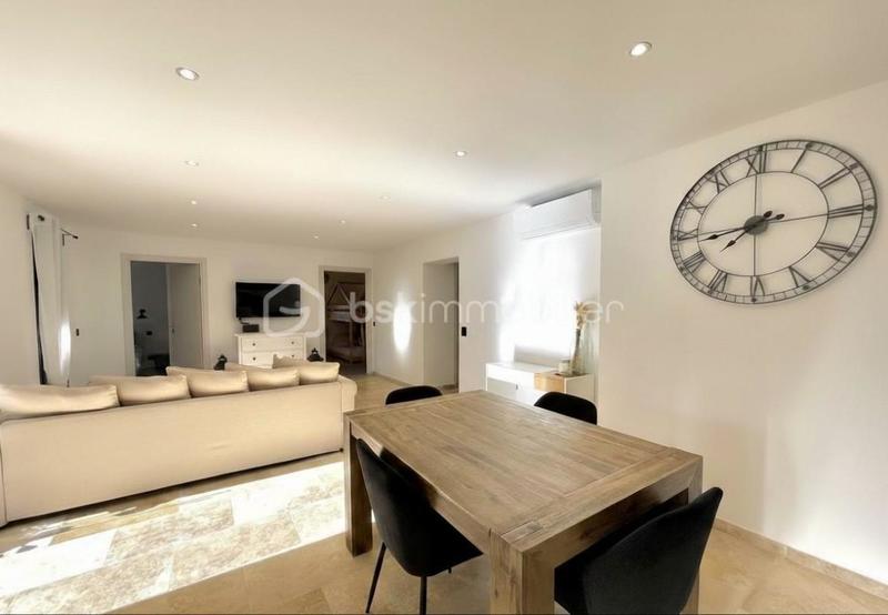 Appartement - 80 m² - 3 pièces