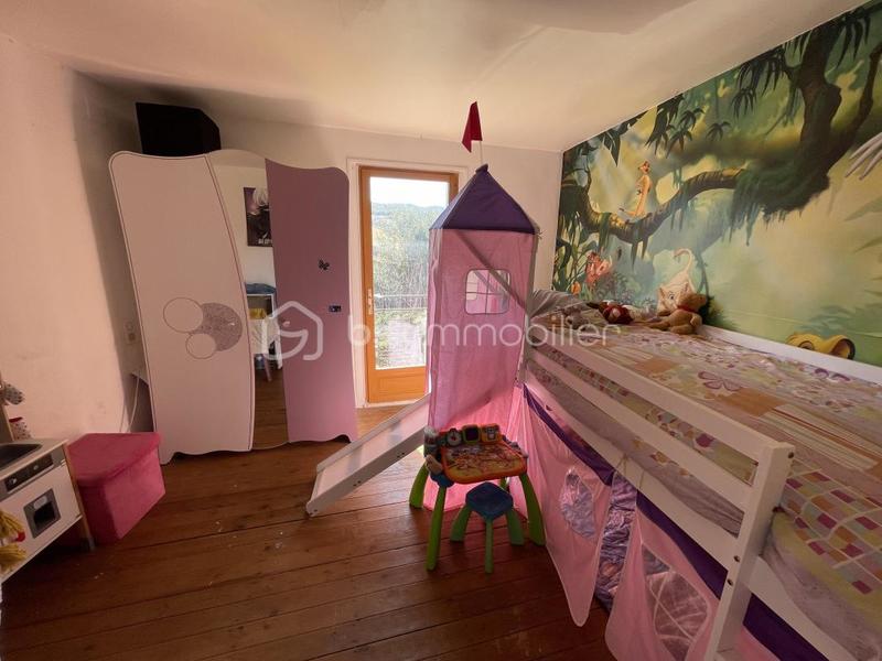 Maison de village - 76 m² - 6 pièces