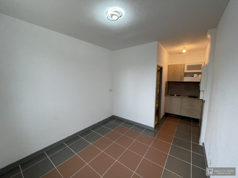 Appartement - 15 m² - 1 pièce