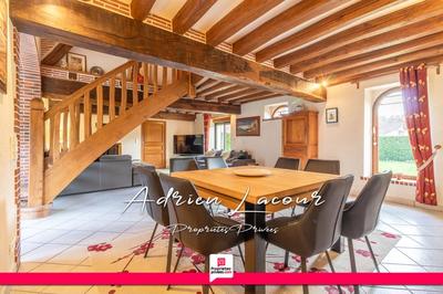 Maison - 206 m² - 7 pièces