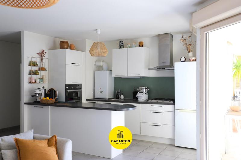 Appartement - 76 m² - 4 pièces