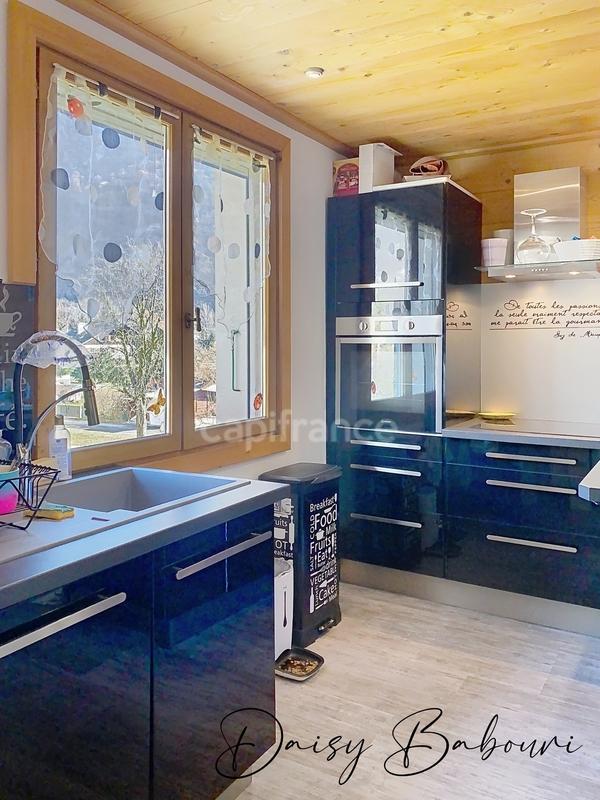 Appartement - 105 m² - 3 pièces