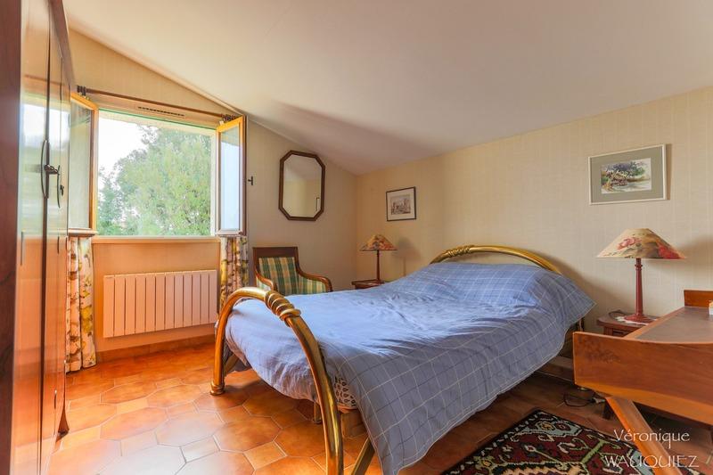 Maison - 200 m² - 9 pièces