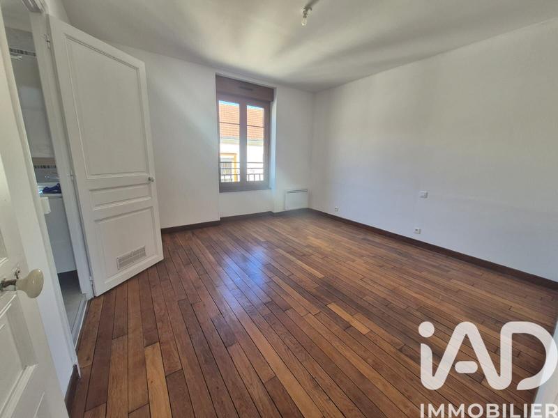 Maison - 311 m² - 14 pièces