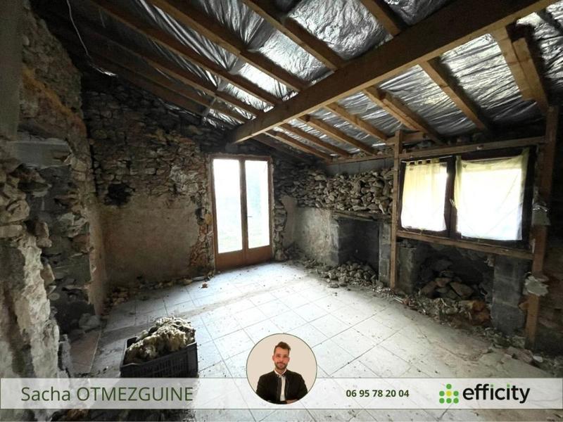 Maison - 160 m² - 8 pièces