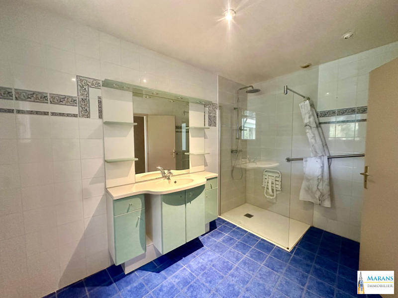 Maison - 166 m² - 3 pièces