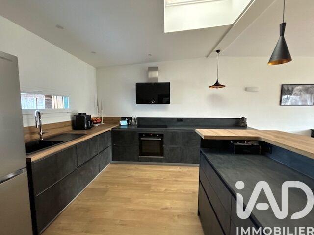 Maison - 190 m² - 7 pièces