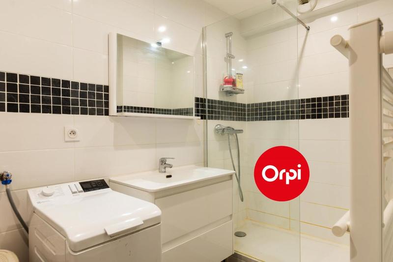 Appartement - 82 m² - 4 pièces