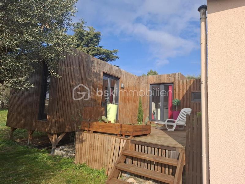 Maison traditionnelle - 1 260 m² - 6 pièces