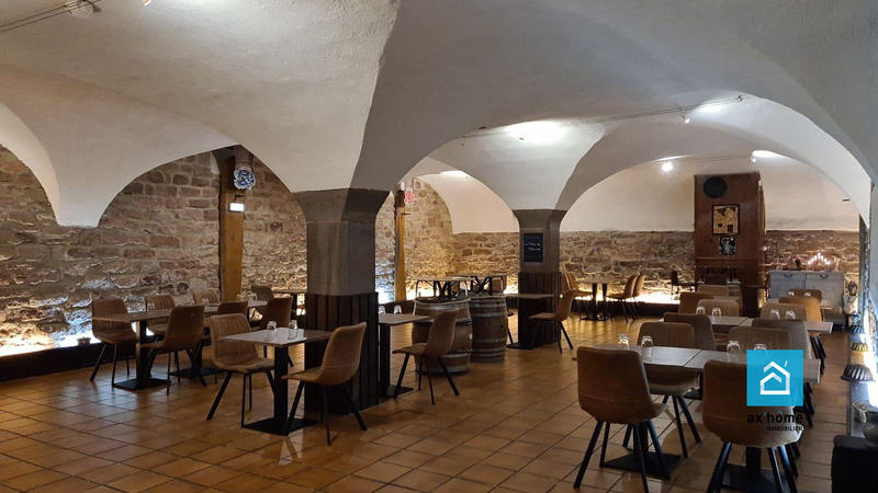 Local commercial - 358 m²