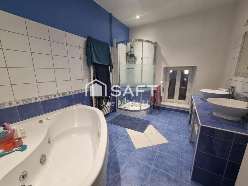 Maison - 183 m² - 6 pièces