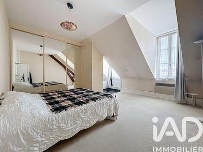 Appartement - 150 m² - 5 pièces