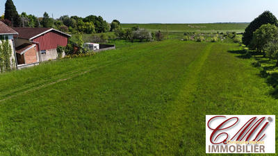 Terrain - 10 137 m²