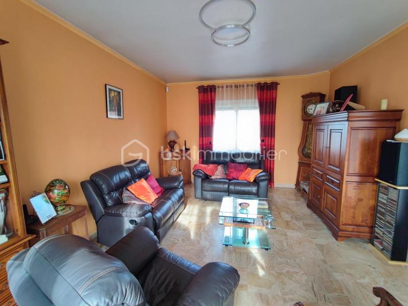 Maison - 96 m² - 5 pièces