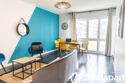 Chambre - 10 m² - 1 pièce