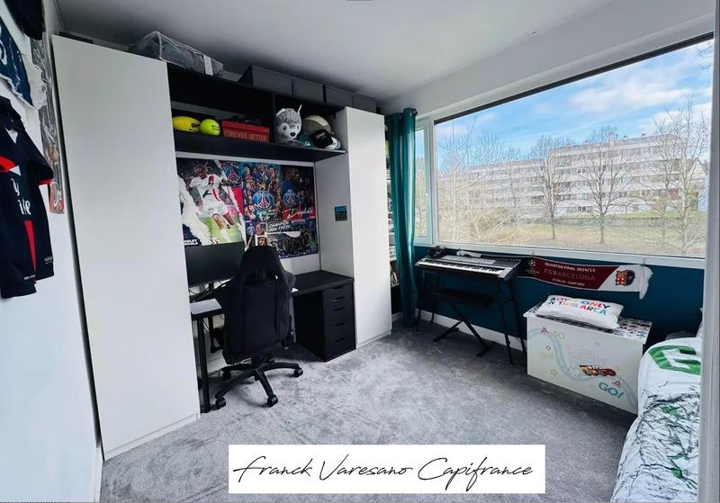 Appartement - 103 m² - 5 pièces