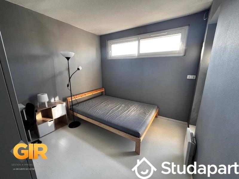 Chambre - 17 m² - 1 pièce