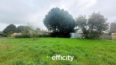 Terrain constructible - 627 m²