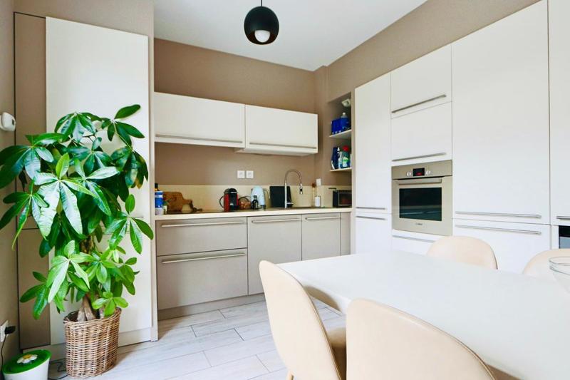 Maison - 106 m² - 6 pièces