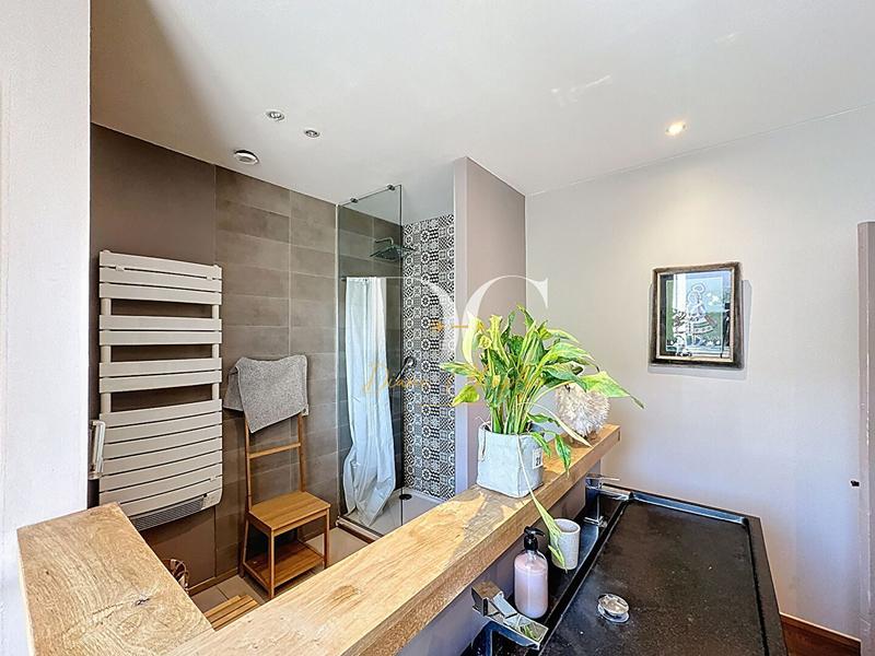 Maison ancienne - 180 m² - 6 pièces