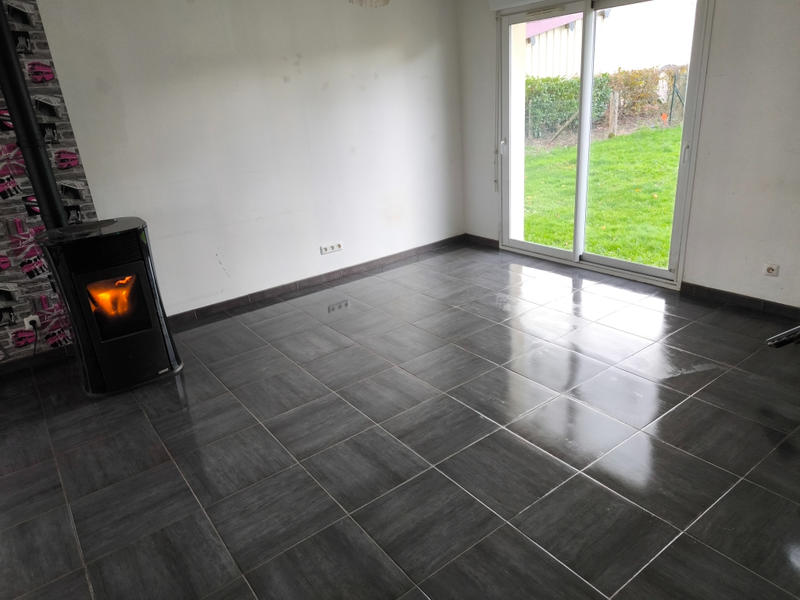 Maison - 98 m² - 6 pièces