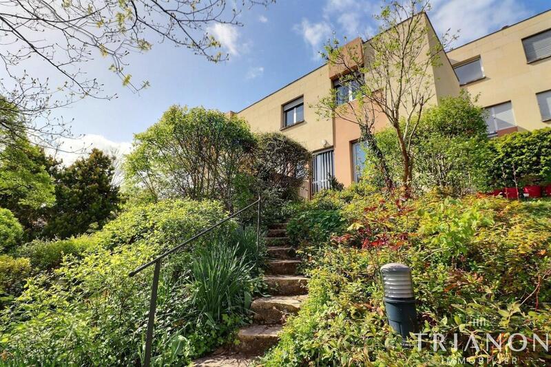 Duplex - 134 m² - 7 pièces