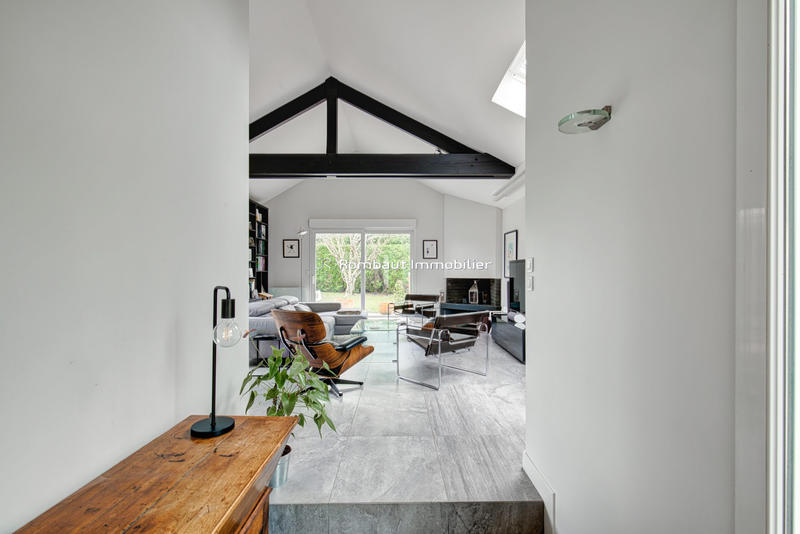 Maison - 181 m² - 7 pièces