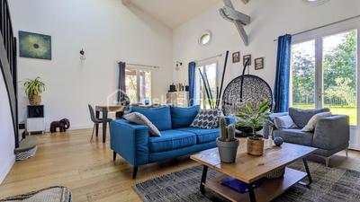 Maison - 165 m² - 7 pièces