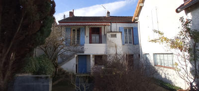 Maison - 100 m² - 5 pièces