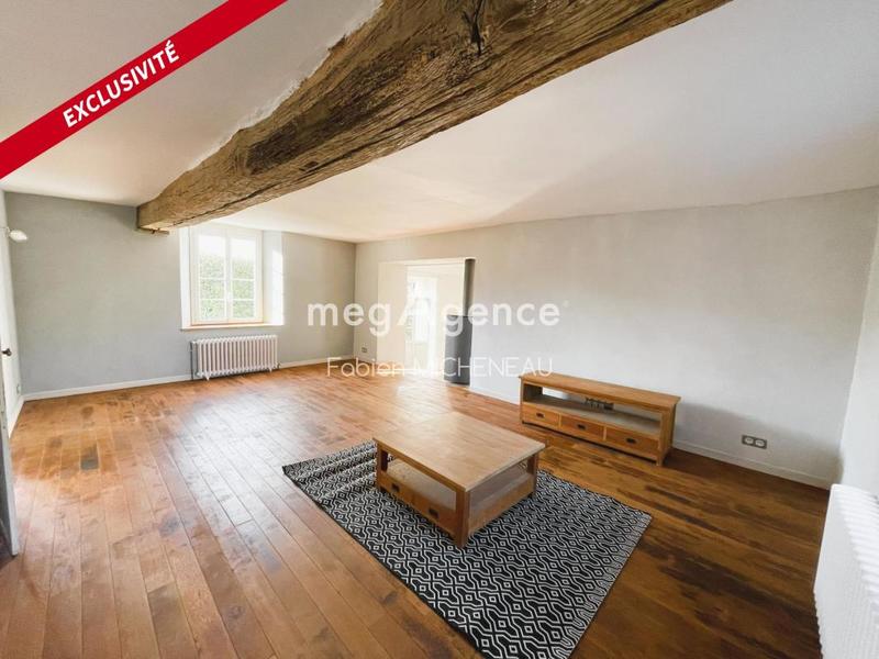 Maison ancienne - 233 m² - 10 pièces
