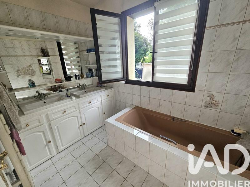 Maison - 178 m² - 7 pièces