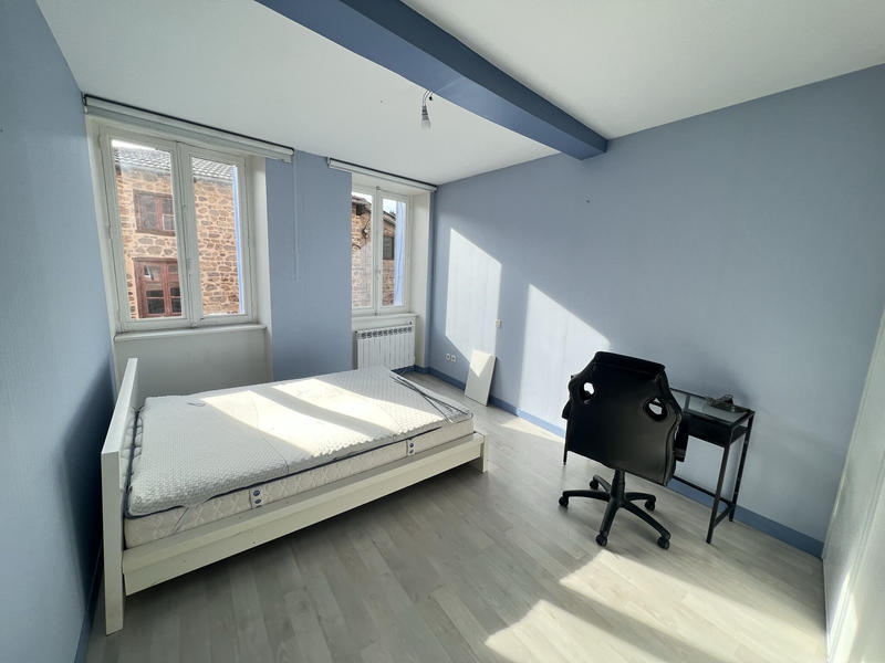 Maison - 166 m² - 7 pièces