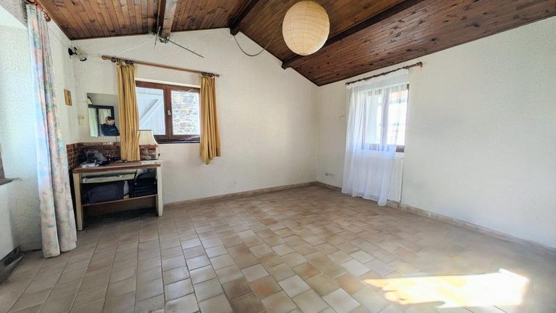 Maison - 97 m² - 3 pièces