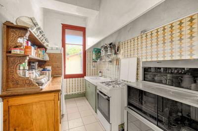 Maison - 200 m² - 6 pièces