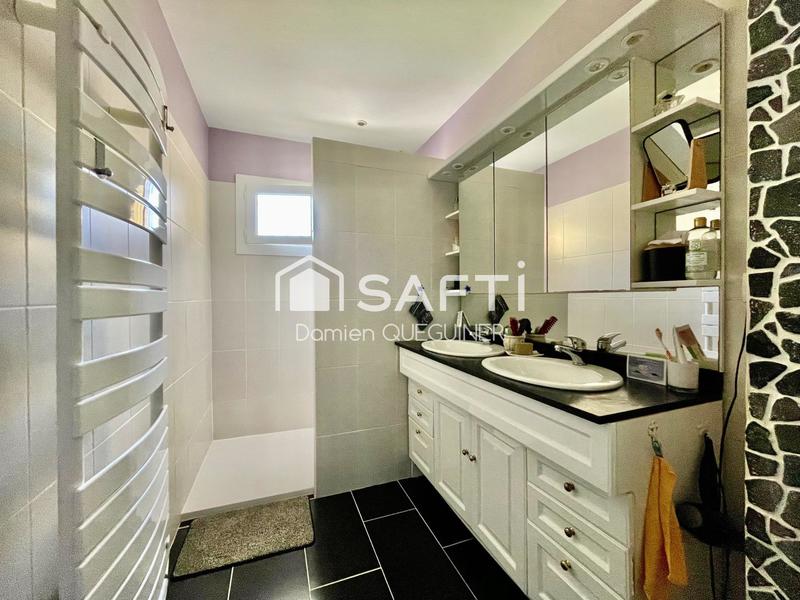 Maison - 104 m² - 4 pièces