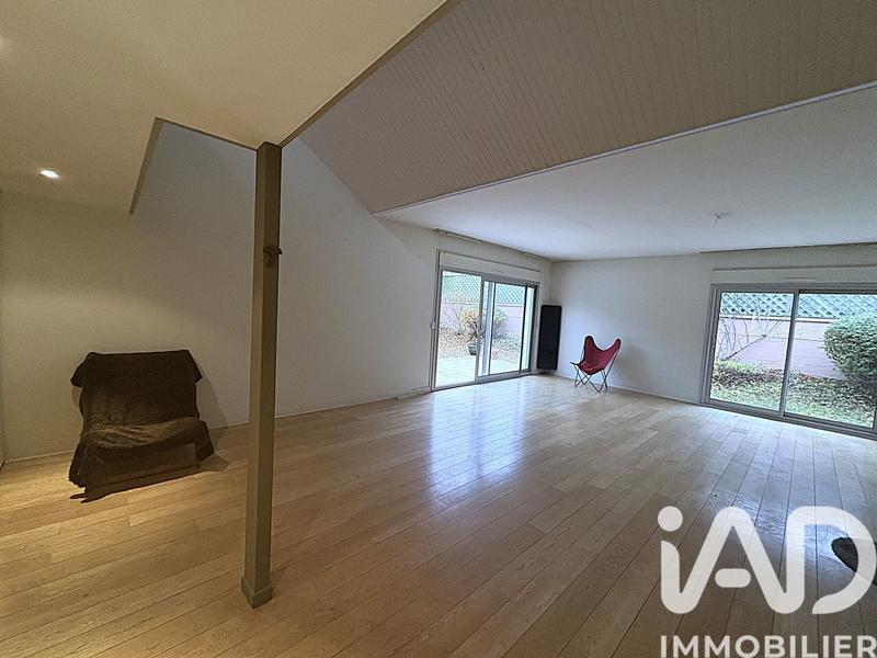 Maison - 121 m² - 5 pièces