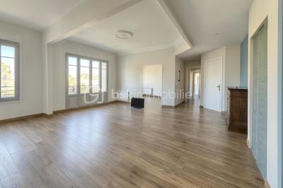 Appartement - 92 m² - 3 pièces