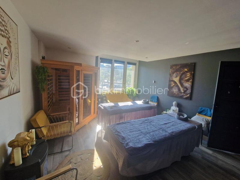 Appartement - 124 m² - 5 pièces