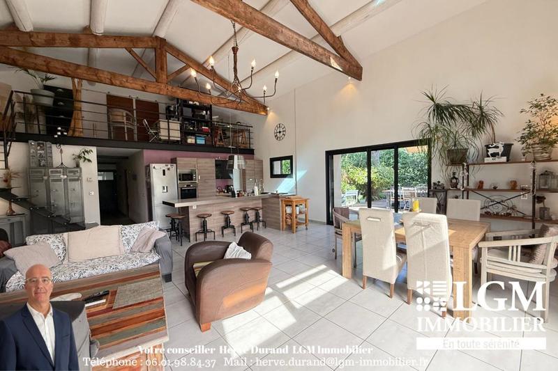 Villa - 156 m² - 4 pièces