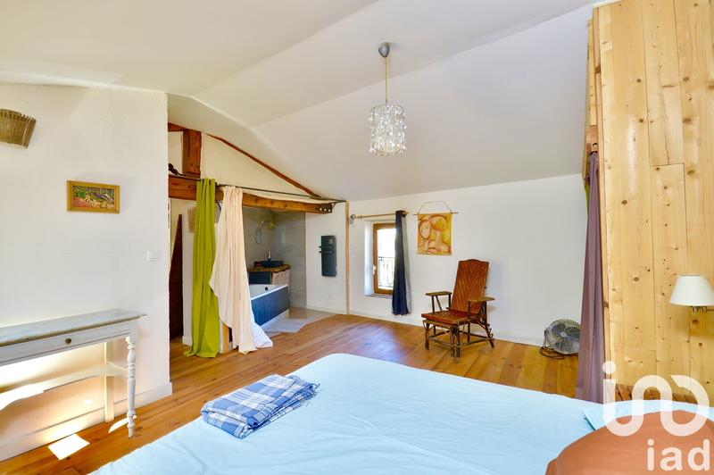 Maison - 190 m² - 6 pièces