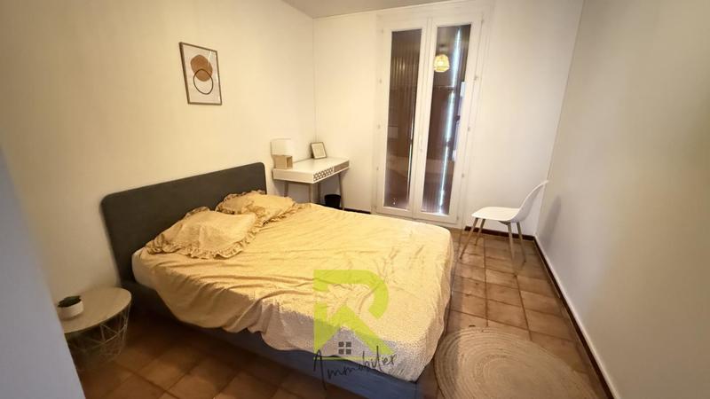 Appartement - 100 m² - 7 pièces