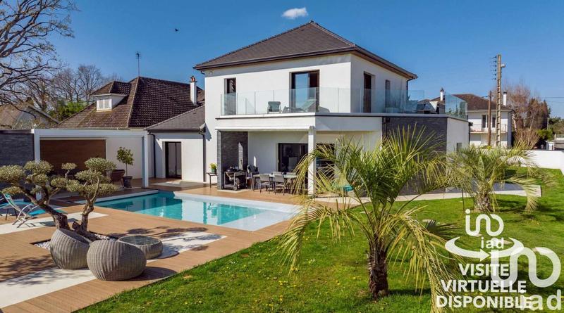 Maison - 154 m² - 5 pièces