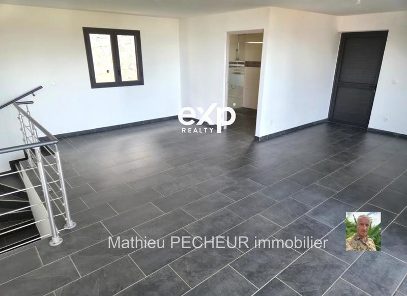 Villa - 107 m² - 4 pièces