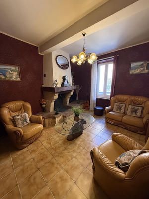 Maison de village - 140 m² - 7 pièces