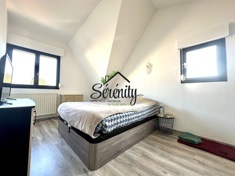 Maison - 90 m² - 5 pièces