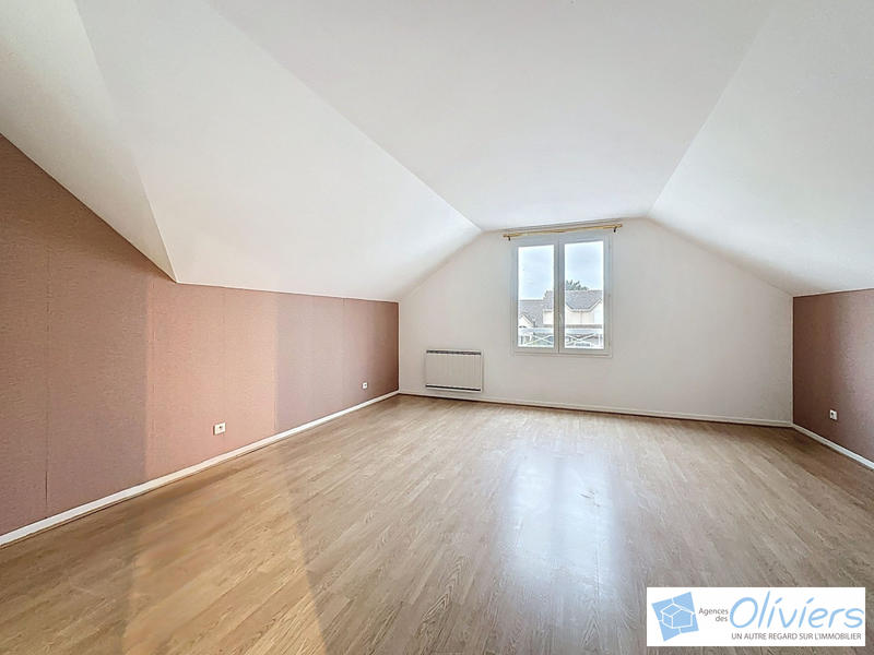 Maison - 159 m² - 7 pièces