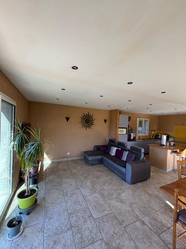 Villa - 141 m² - 7 pièces